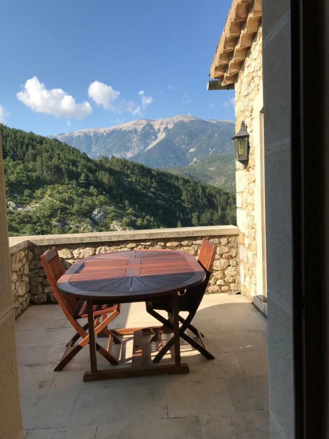 La Clue/ Le Jas Du Ventoux Plaisians Exterior foto