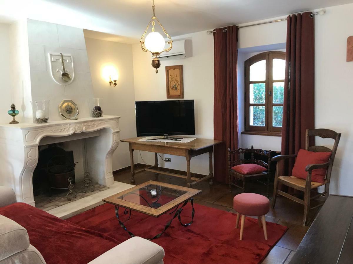 La Clue/ Le Jas Du Ventoux Plaisians Exterior foto
